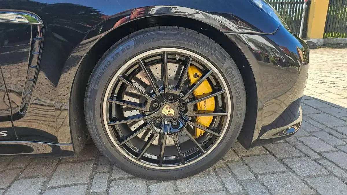 Gebraucht Porsche Panamera GTS 430 PS (316 kW) 2012 Schwarz Limousine