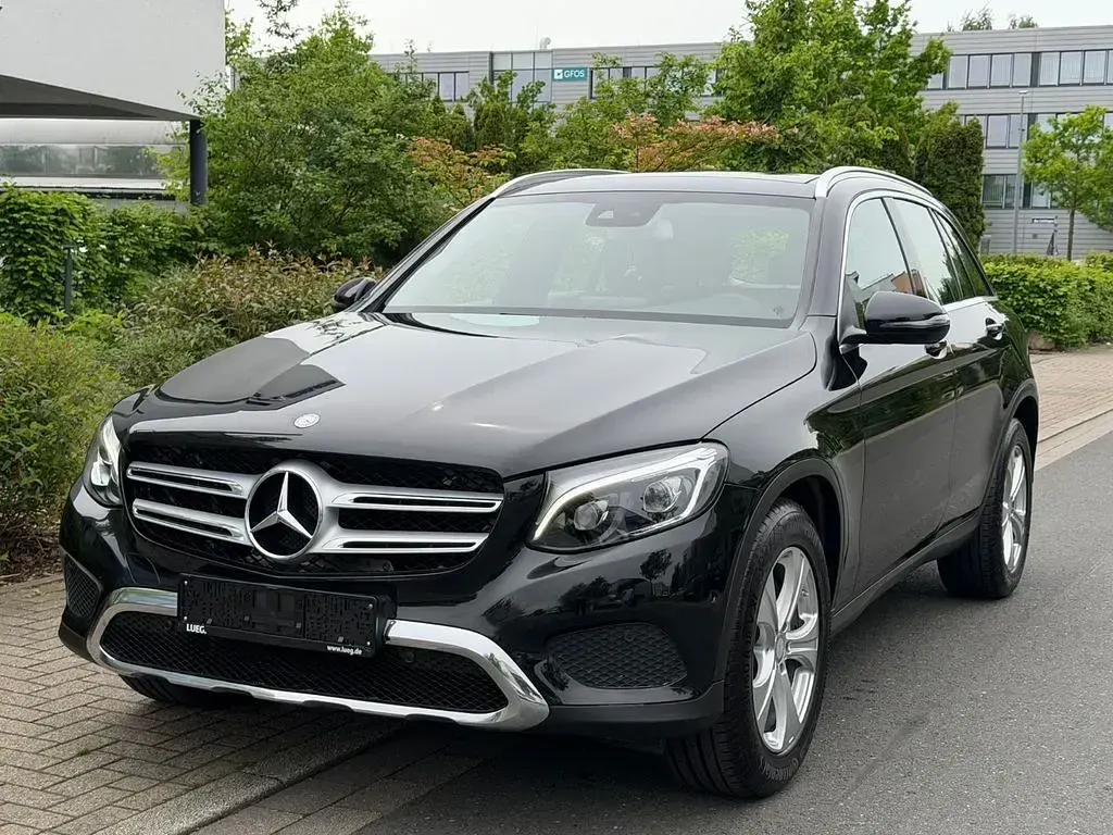 Gebraucht Mercedes GLC250 204 PS (150 kW) 2016 Schwarz SUV