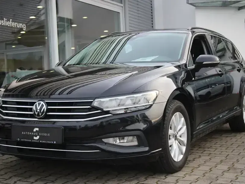 Gebraucht VW Passat Business 122 PS (89 kW) 2020 Schwarz Kombi