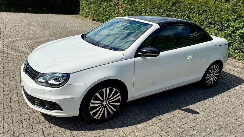 Weiß Gebraucht 2012 VW Eos Cabrio | 8.200 € (Etwas zu teuer) - Bild 1/4