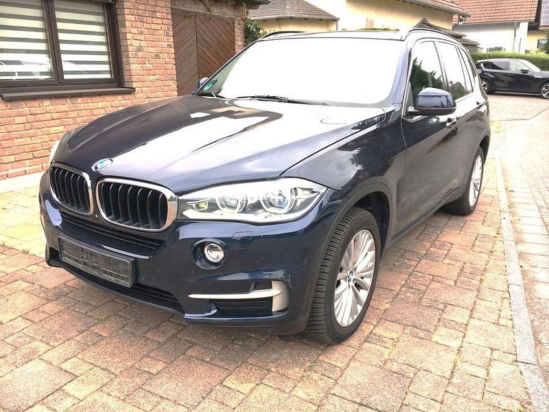 Blau Gebraucht 2014 BMW X5 Comfort Edition SUV | 17.999 € (Superpreis) - Bild 1/4