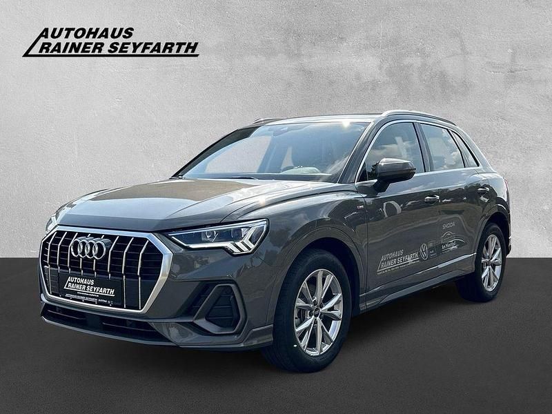 Gebraucht Audi Q3 Advanced 150 PS (110 kW) 2023 Grau SUV