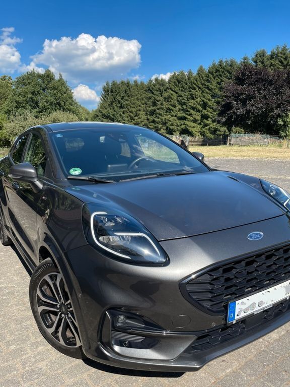 Grau Gebraucht 2021 Ford Puma ST SUV | 18.500 € (Etwas zu teuer) - Bild 1/4
