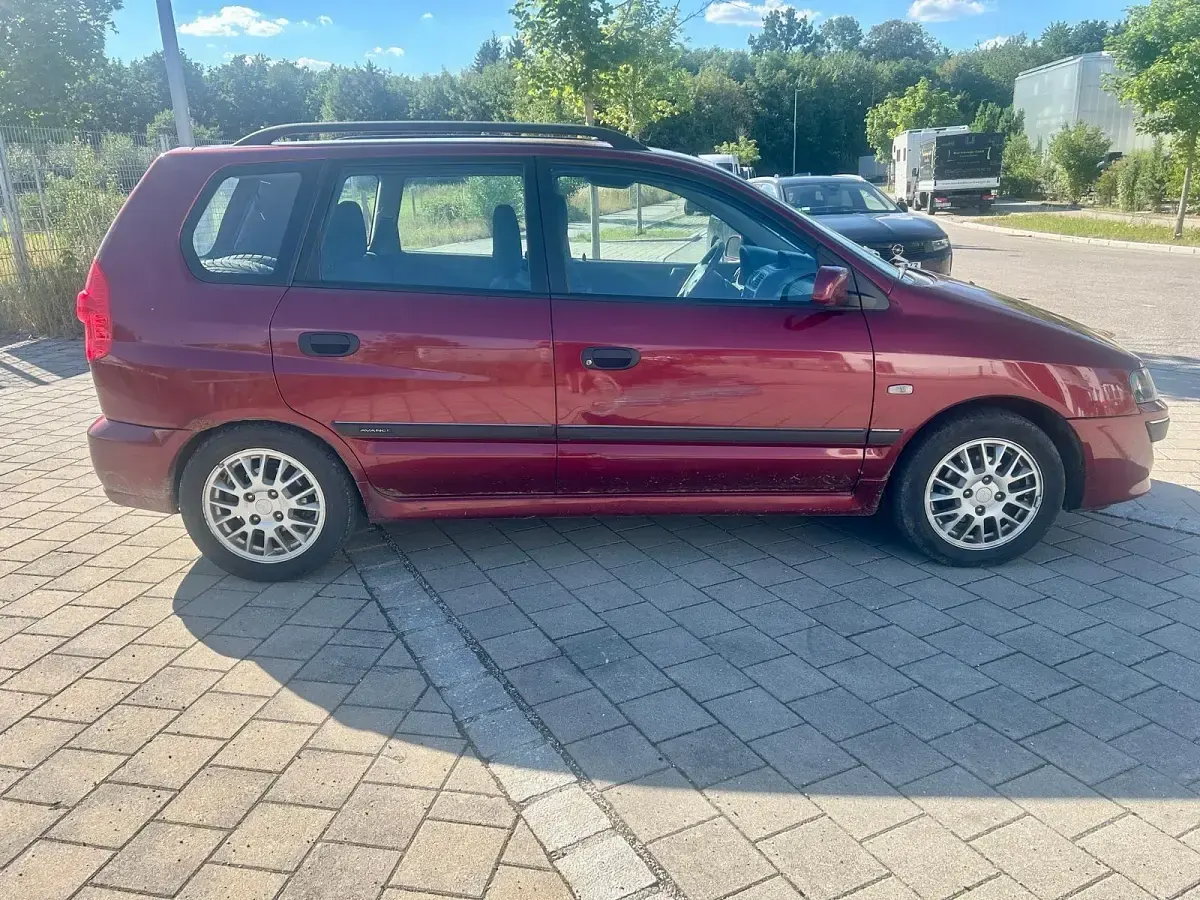 Gebraucht Mitsubishi Space Star 111 PS (81 kW) 2003 Van / Kleinbus