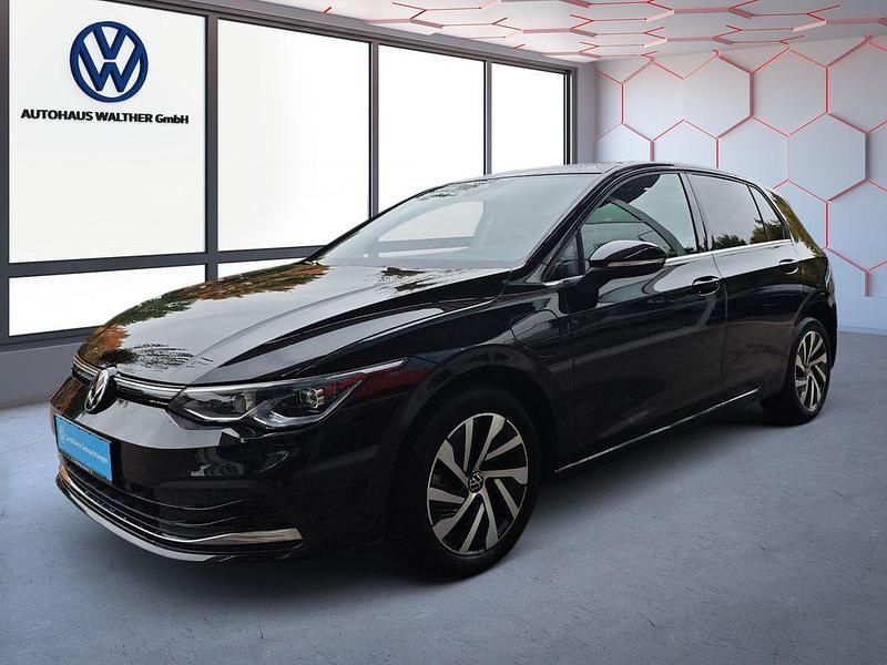 Schwarz Gebraucht 2022 VW Golf VIII Style Limousine | 26.950 € (Etwas zu teuer) - Bild 1/3