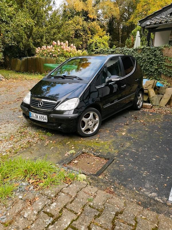 Schwarz Gebraucht 2004 Mercedes A140 Kleinwagen | 1.450 € - Bild 1/4