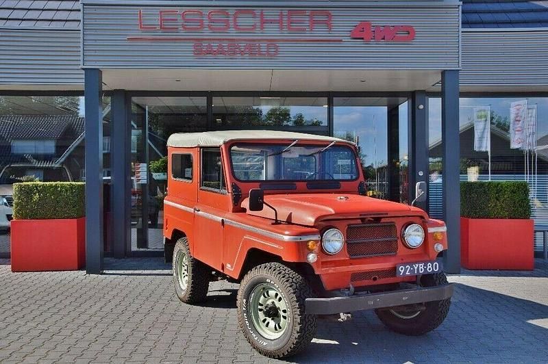 Rot Gebraucht 1976 Nissan Patrol SUV | 14.995 € - Bild 1/4