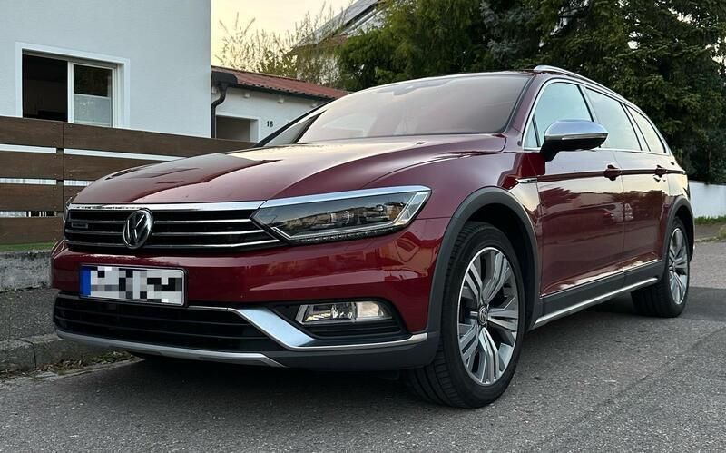 Gebraucht 2015 VW Passat Alltrack Kombi | 21.200 € (Teuer) - Bild 1/4