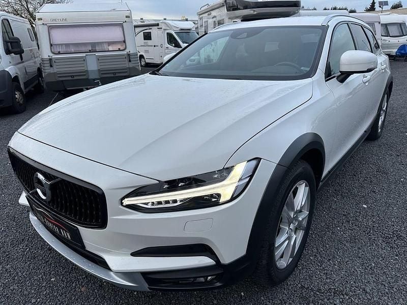 Gebraucht Volvo V90 CC Basis 235 PS (172 kW) 2017 Weiß Kombi