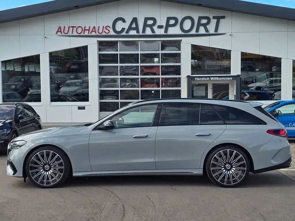 Gebraucht Mercedes E450 Premium 404 PS (297 kW) 2024 Grau Limousine