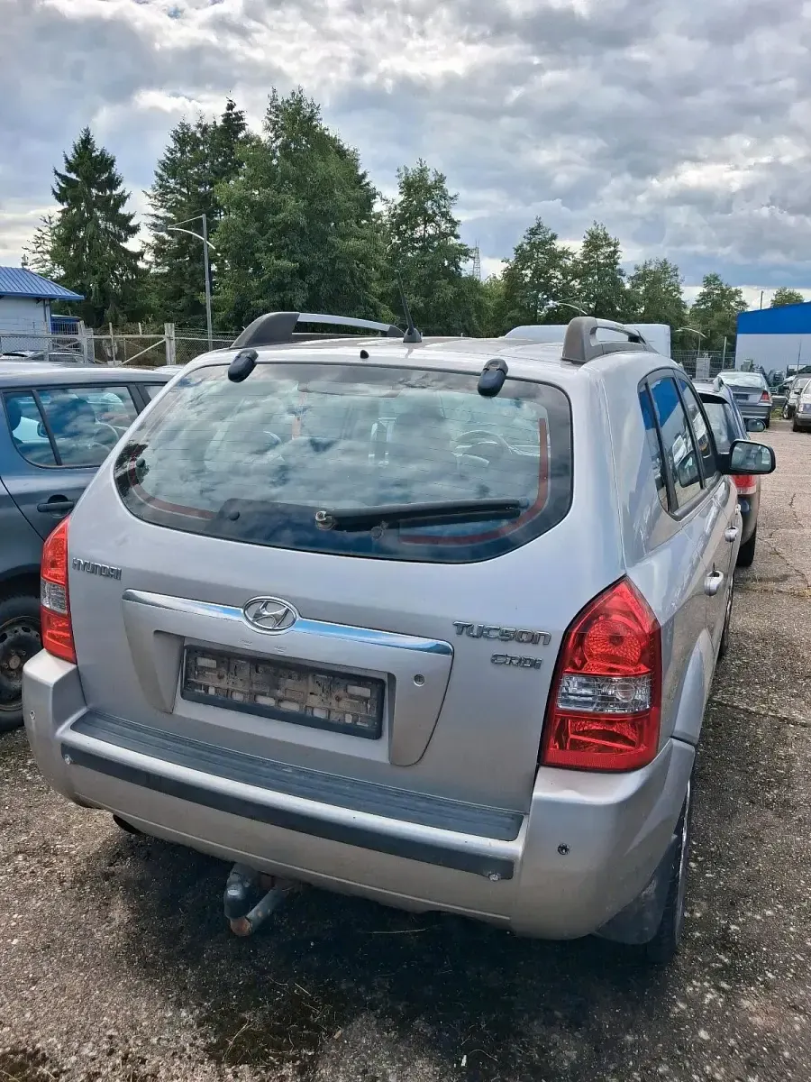 Gebraucht Hyundai Tucson 113 PS (83 kW) 2005 Grau SUV