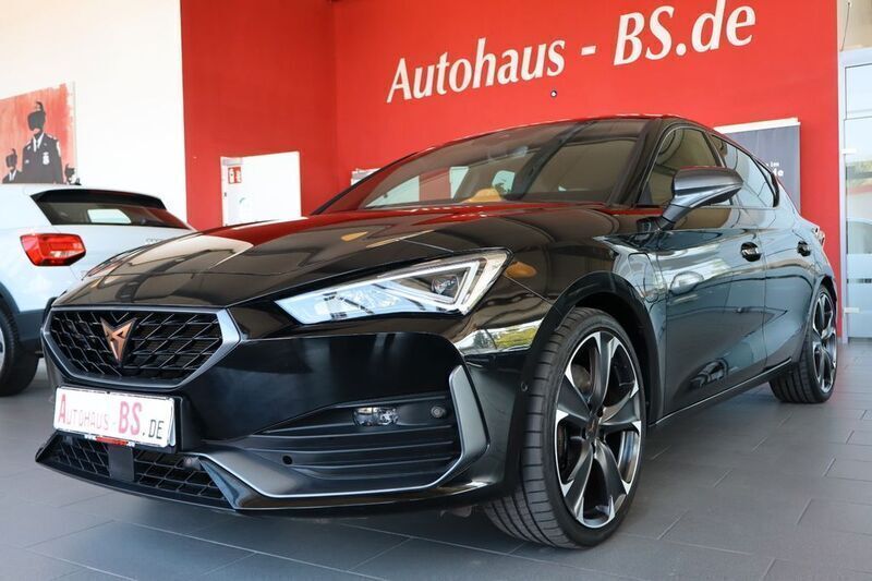 Schwarz Gebraucht 2022 Cupra Leon VZ Limousine | 24.390 € (Guter Preis) - Bild 1/4