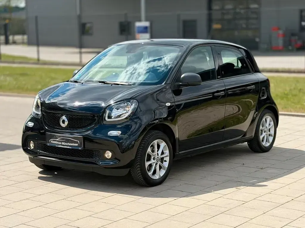 Usata Smart ForFour Passion 90 CV (66 kW) 2019 Nero Utilitaria