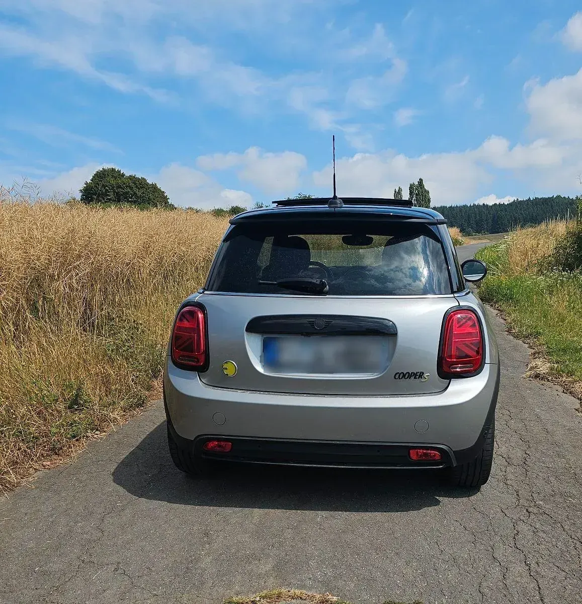 Gebraucht Mini Cooper SE Classic 135 kW (184 PS) 2023 Silber Kleinwagen