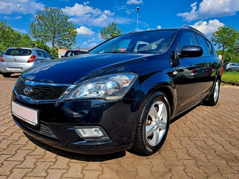 Schwarz Gebraucht 2012 Kia Ceed Sportswagon Kombi | 3.999 € (Superpreis) - Bild 1/4