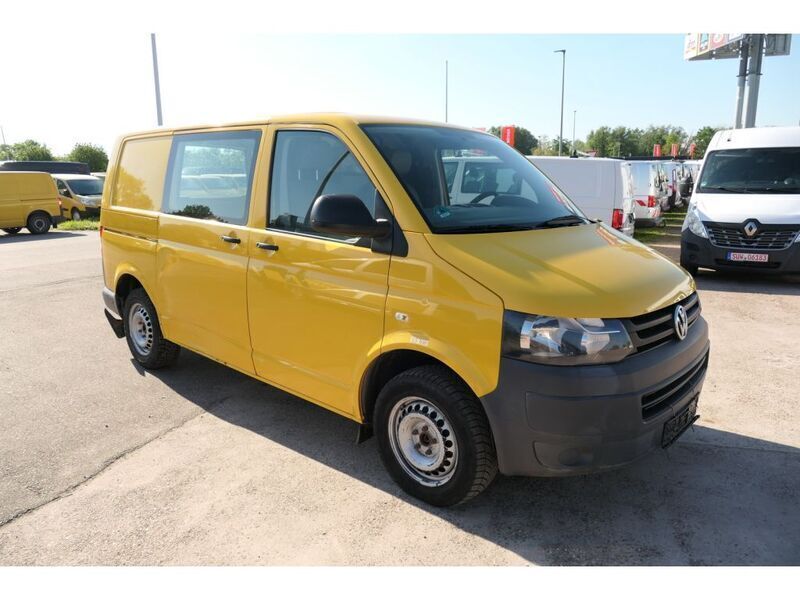 Gebraucht VW T5 84 PS (61 kW) 2012 Ginstergelb r1032 Van