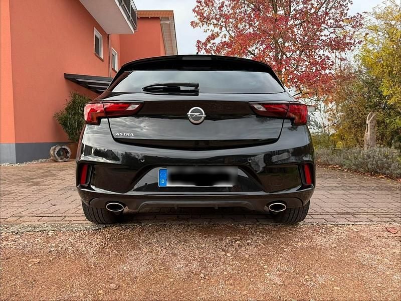 Gebraucht Opel Astra Ultimate 200 PS (147 kW) 2017 Schwarz Limousine