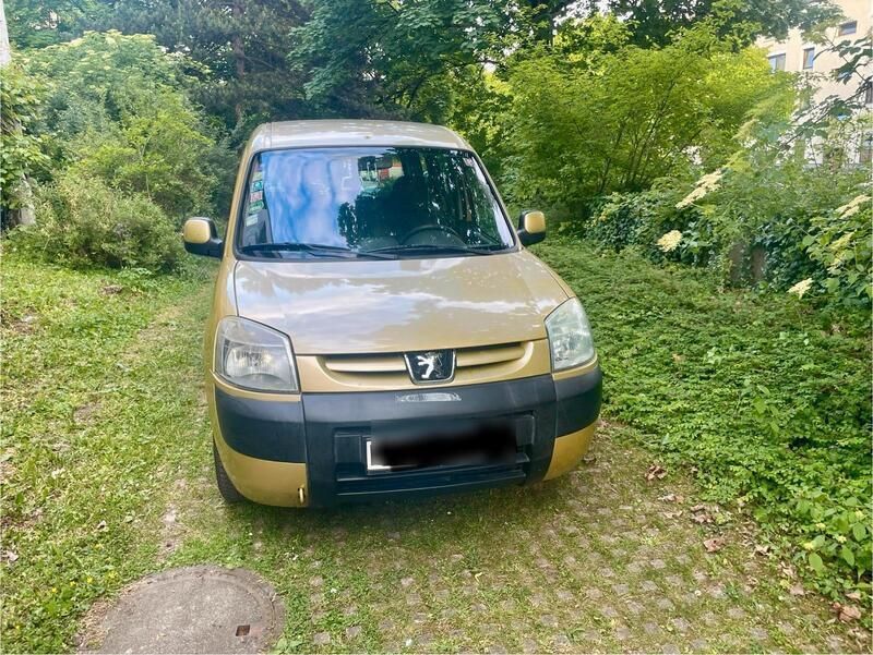Gelb Gebraucht 2003 Peugeot Partner Van / Kleinbus | 1.400 € (Guter Preis) - Bild 1/4