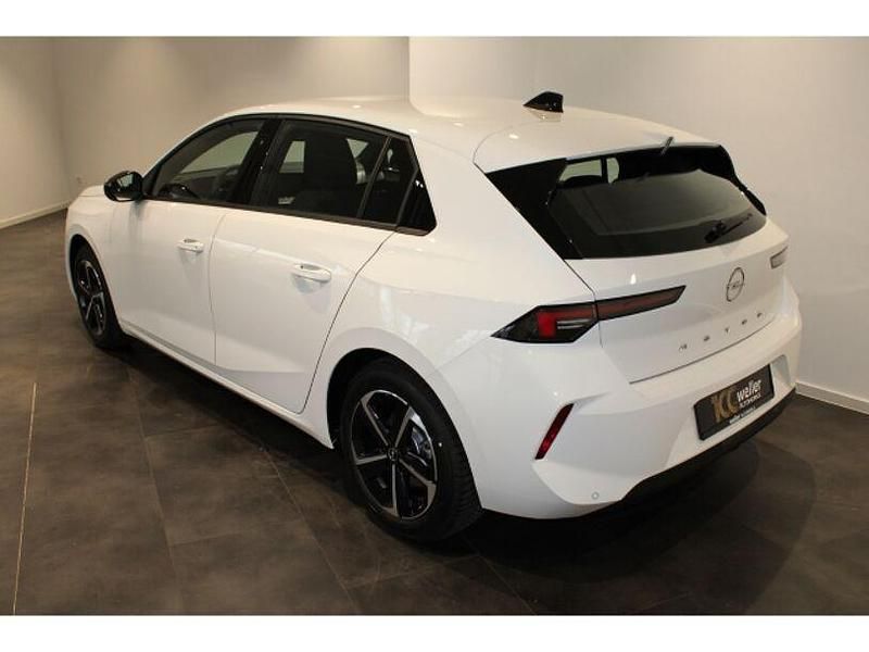 Gebraucht Opel Astra Edition 131 PS (96 kW) 2022 Othercolor Kleinwagen