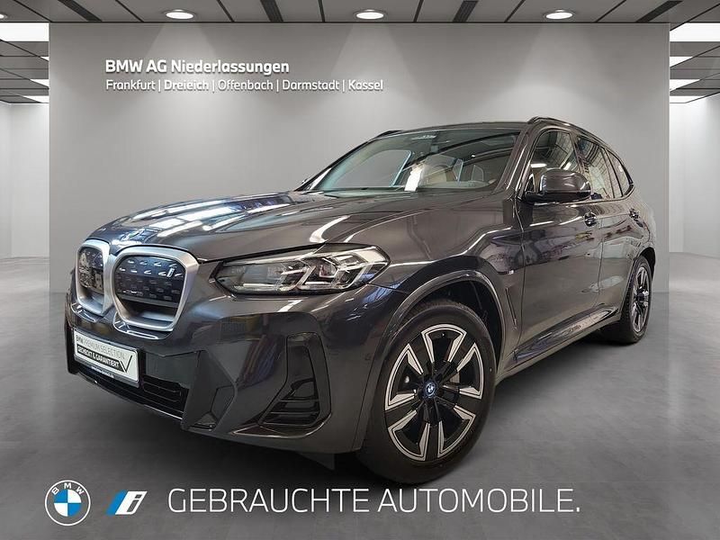 Grau Gebraucht 2022 BMW iX3 M Sport SUV | 38.470 € (Guter Preis) - Bild 1/4