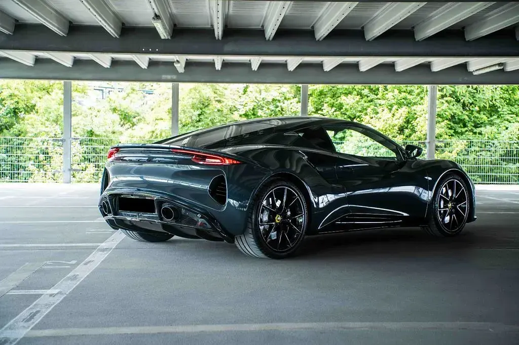 Gebraucht Lotus Emira 405 PS (297 kW) 2023 Grau Coupé