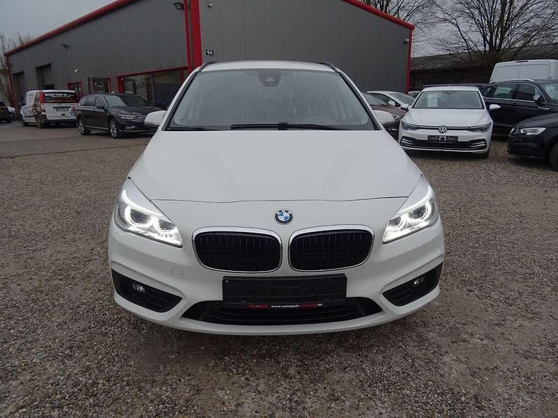 Gebraucht BMW 220 190 PS (139 kW) 2016 Alpinweiss iii Kombi