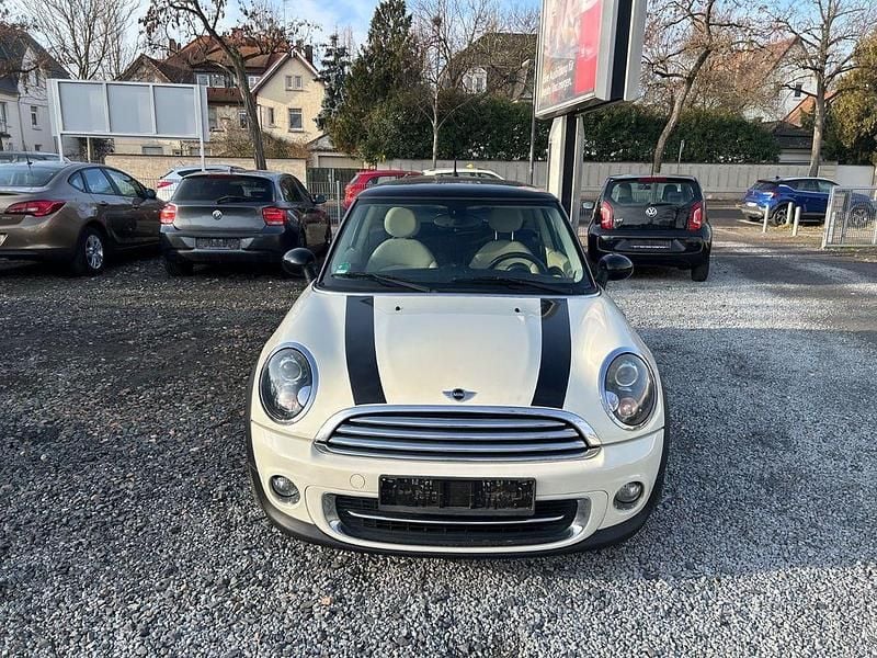 Gebraucht Mini Cooper 122 PS (89 kW) 2010 Weiß Kleinwagen