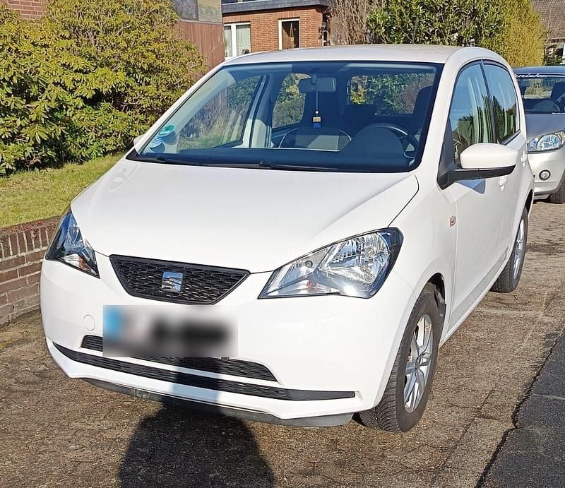 Gebraucht Seat Mii Chic 60 PS (44 kW) 2017 Weiß Kleinwagen