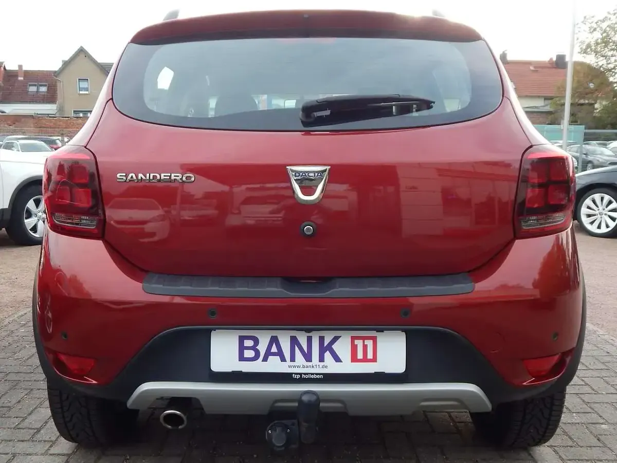 Gebraucht Dacia Sandero Prestige 95 PS (69 kW) 2019 Fusionrot Kleinwagen