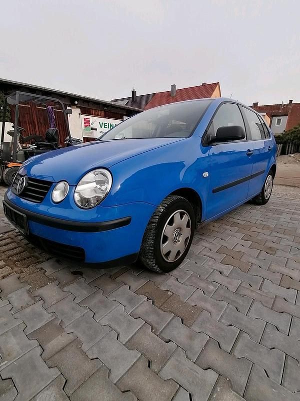 Gebraucht VW Polo 74 PS (54 kW) 2002 Blau Kleinwagen