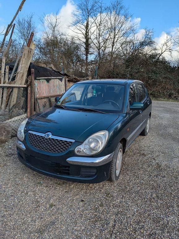 Grün Gebraucht 2005 Daihatsu Sirion Kleinwagen | 800 € (Guter Preis) - Bild 1/4