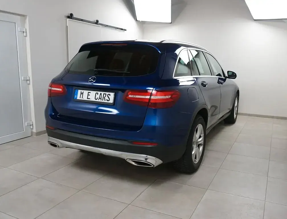 Gebraucht Mercedes GLC250 211 PS (155 kW) 2018 Blau SUV