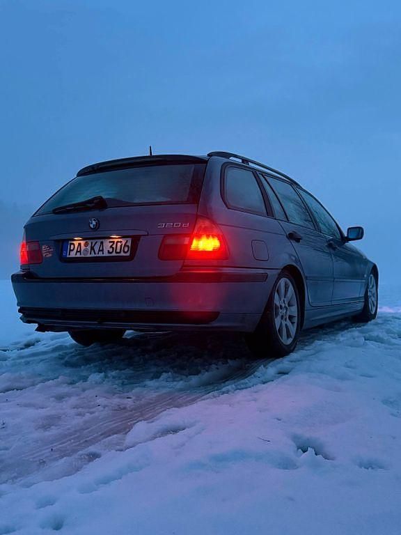 Gebraucht BMW 320 M Sport 150 PS (110 kW) 2005 Blau Kombi