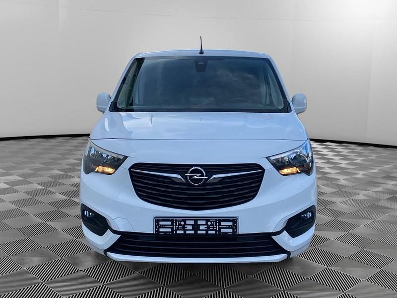 Gebraucht Opel Combo Edition 130 PS (95 kW) 2020 Weiß Van / Kleinbus