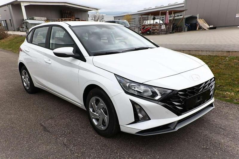 Atlas white Neu 2025 Hyundai i20 Select Kleinwagen | 18.831 € (Guter Preis) - Bild 1/4