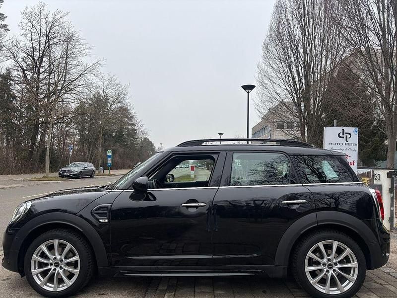 Gebraucht Mini Cooper D Countryman 150 PS (110 kW) 2018 Midnight black metallic SUV