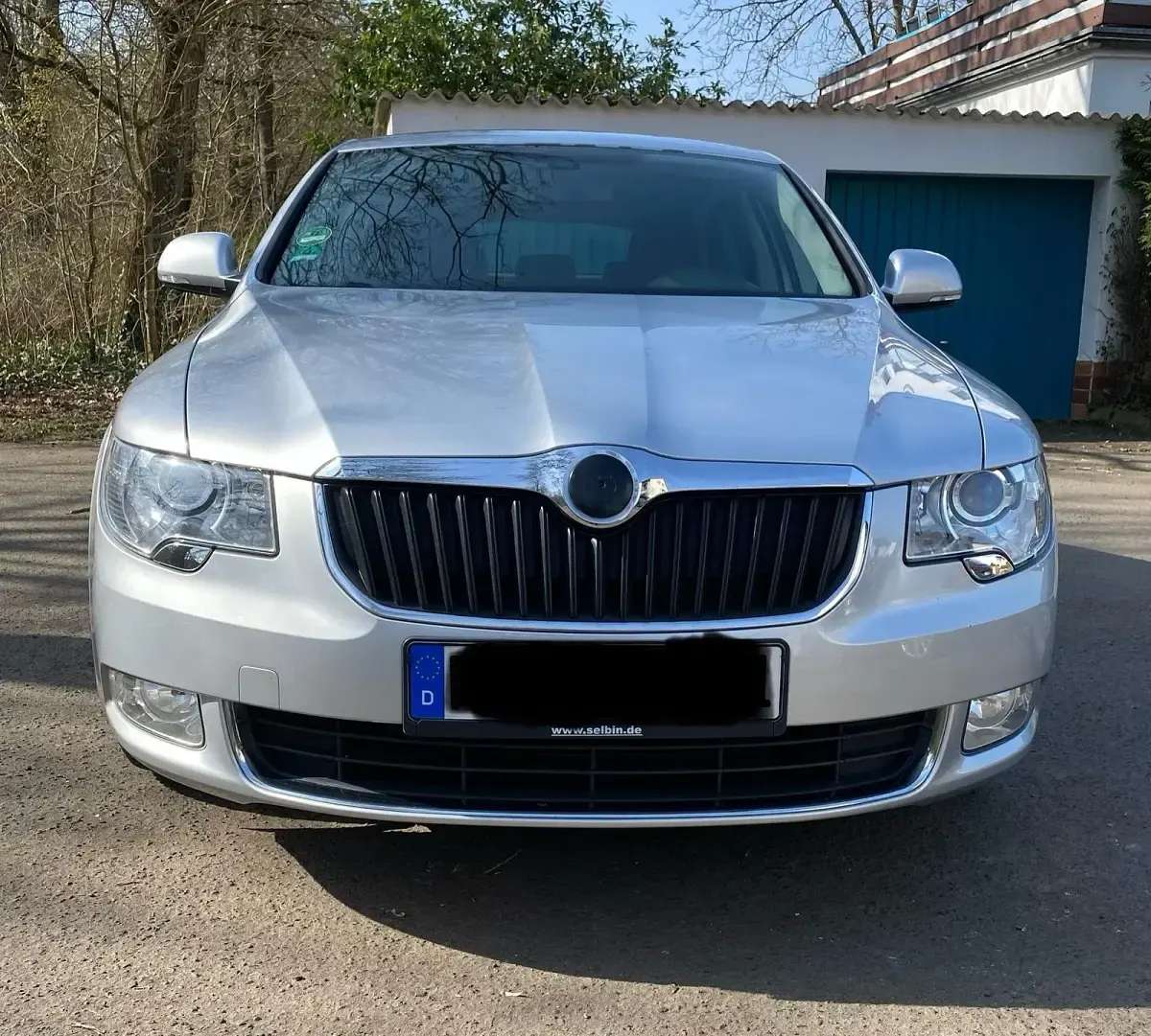 Gebraucht Skoda Superb 160 PS (117 kW) 2011 Silber Limousine