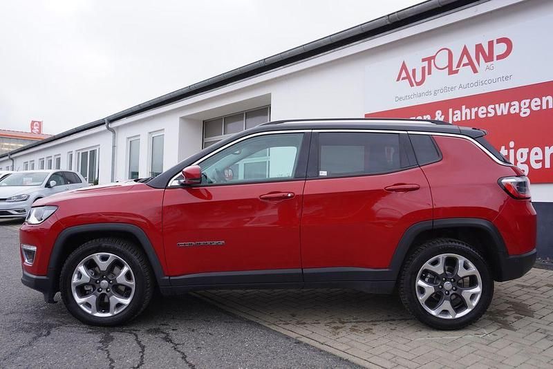 Gebraucht Jeep Compass Limited 140 PS (102 kW) 2019 Rot SUV