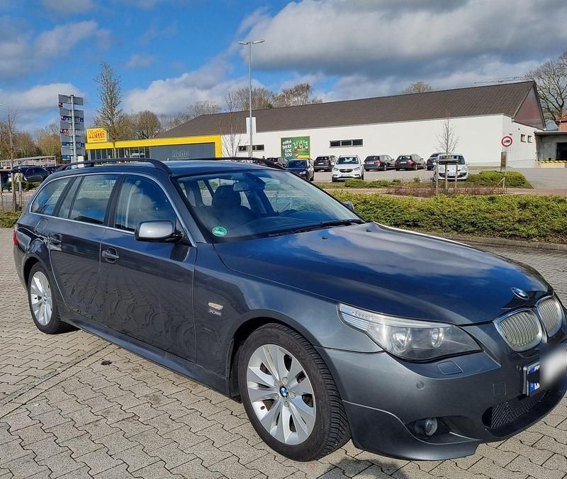 Gebraucht BMW 520 163 PS (119 kW) 2006 Grau Kombi