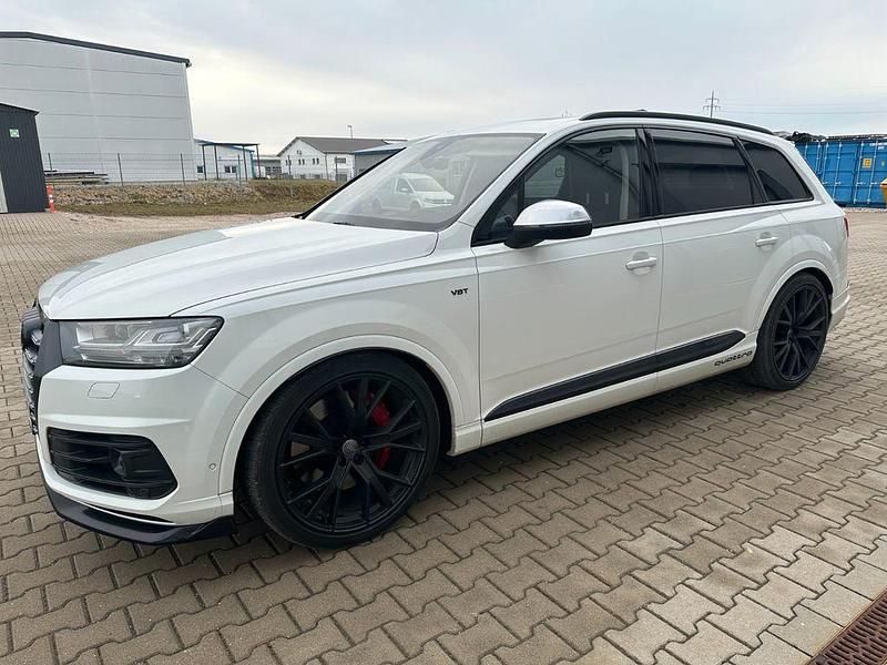 Weiß Gebraucht 2017 Audi SQ7 Ambiente SUV | 27.654 € - Bild 1/4