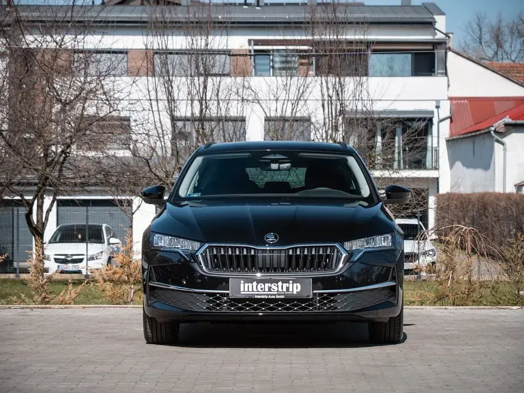 Gebraucht Skoda Octavia Selection 150 PS (110 kW) 2026 Graphitegrau metallic Kombi