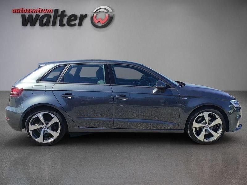 Gebraucht Audi A3 S-Line 190 PS (139 kW) 2017 Grau Limousine