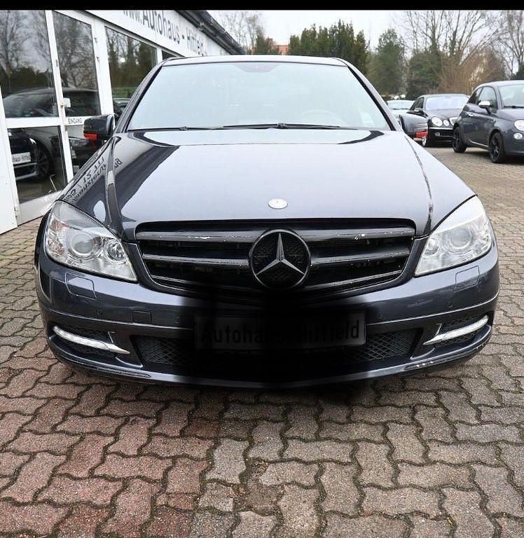 Gebraucht Mercedes C350 Elegance 231 PS (169 kW) 2010 Schwarz Limousine