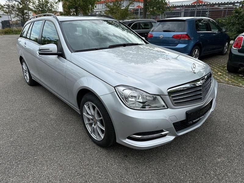 Silber Gebraucht 2012 Mercedes C180 Kombi | 7.490 € (Guter Preis) - Bild 1/4
