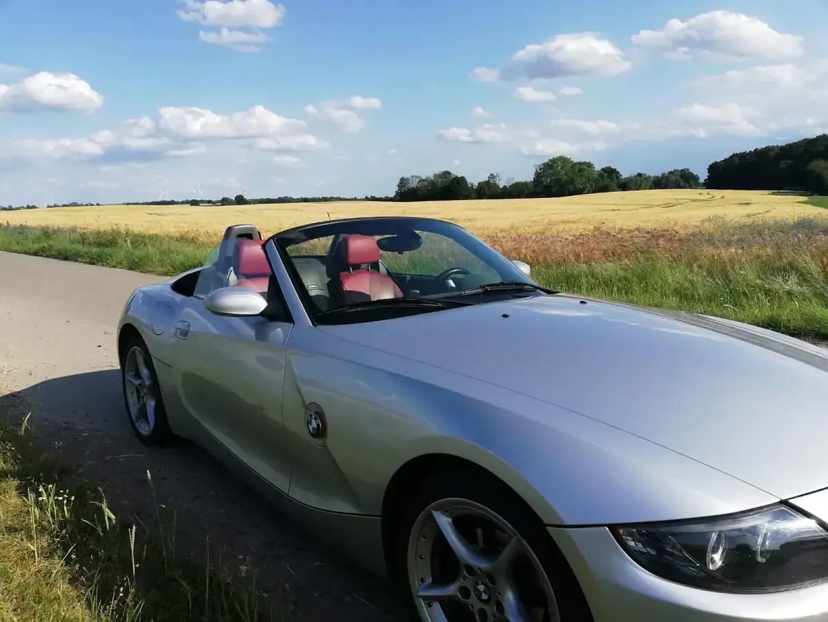 Gebraucht BMW Z4 170 PS (125 kW) 2003 Silber Cabrio