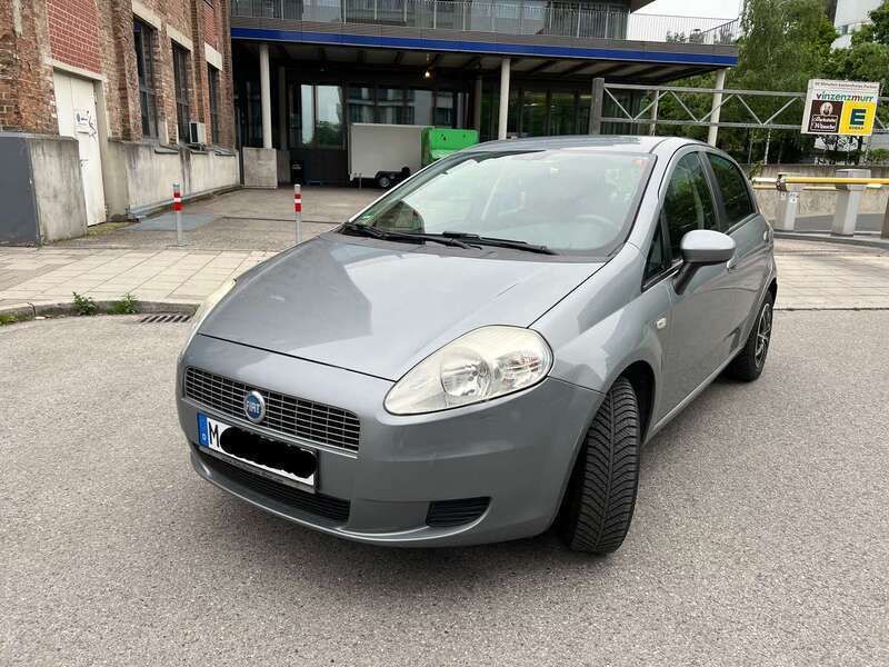 Grau Gebraucht 2007 Fiat Grande Punto Active Kleinwagen | 3.900 € (Etwas zu teuer) - Bild 1/4