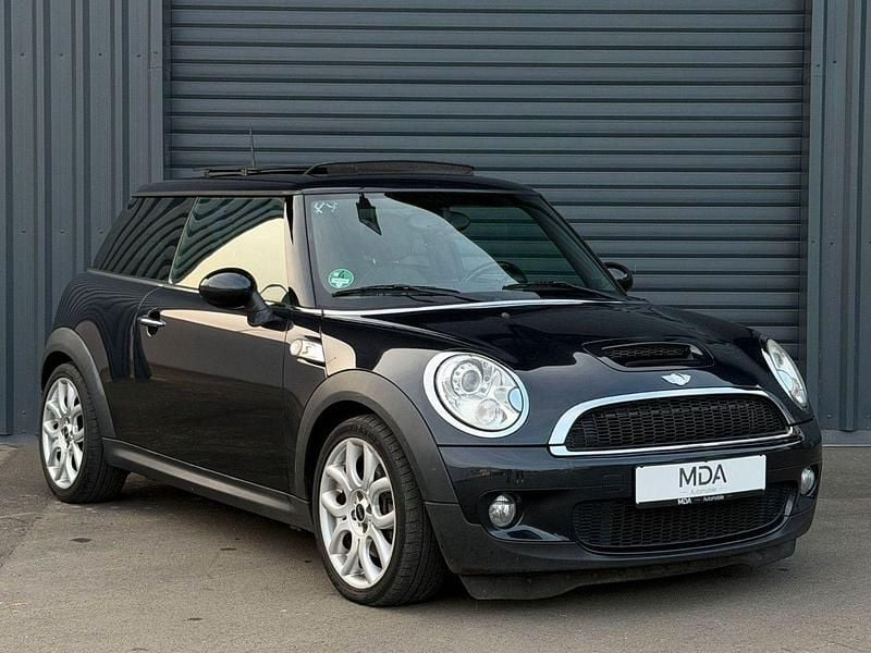 Second-hand Mini Cooper S Chili 174 CP (127 kW) 2008 Negru Hatchback