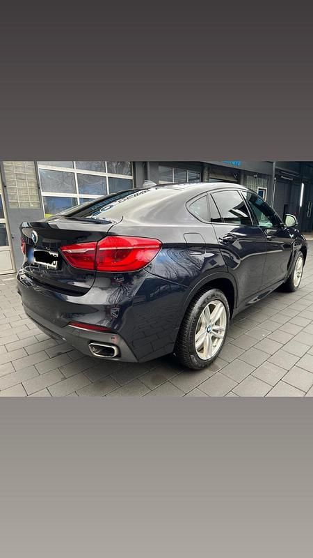 Gebraucht BMW X6 M Sport 258 PS (189 kW) 2016 Blau SUV