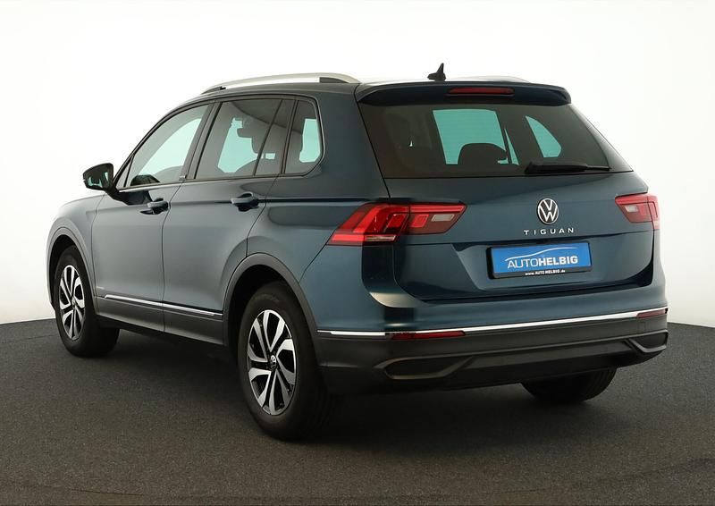 Gebraucht VW Tiguan Active 150 PS (110 kW) 2022 Nightshade blue metallic SUV