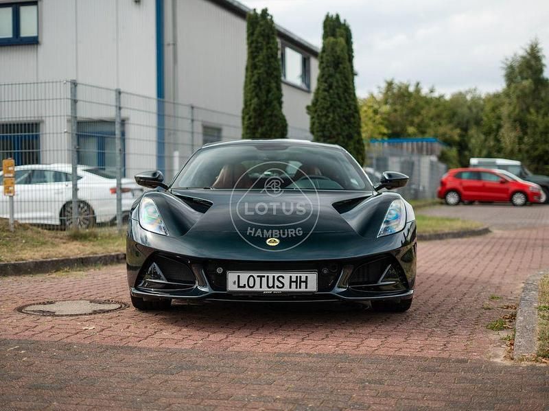 Gebraucht Lotus Emira 405 PS (297 kW) 2025 Dark verdant green Coupé